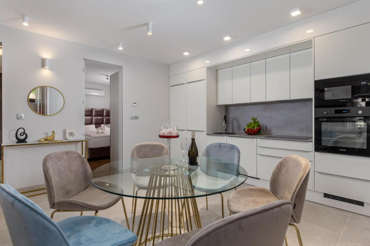 Apartmani Dogas Crikvenica Luaran gambar
